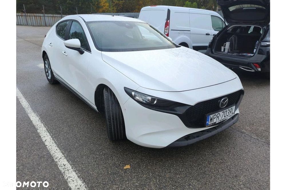 Mazda 3 2022 photo 3