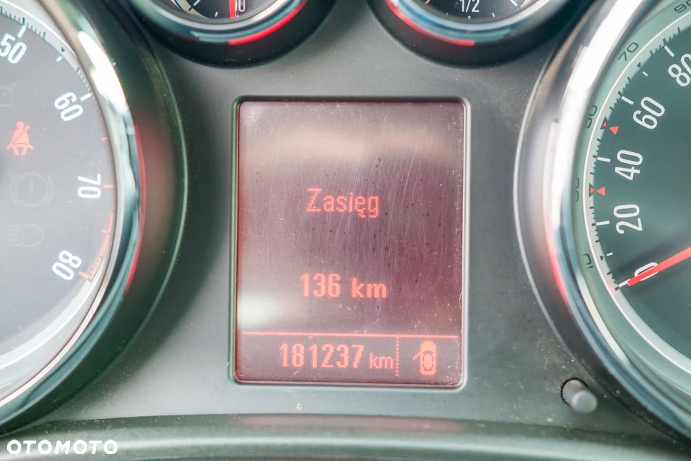 Opel Astra 1.4 T Enjoy EU6 - 11
