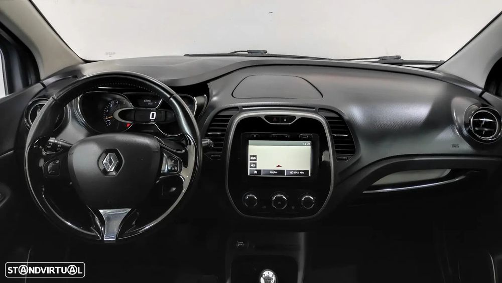 Renault Captur - 24