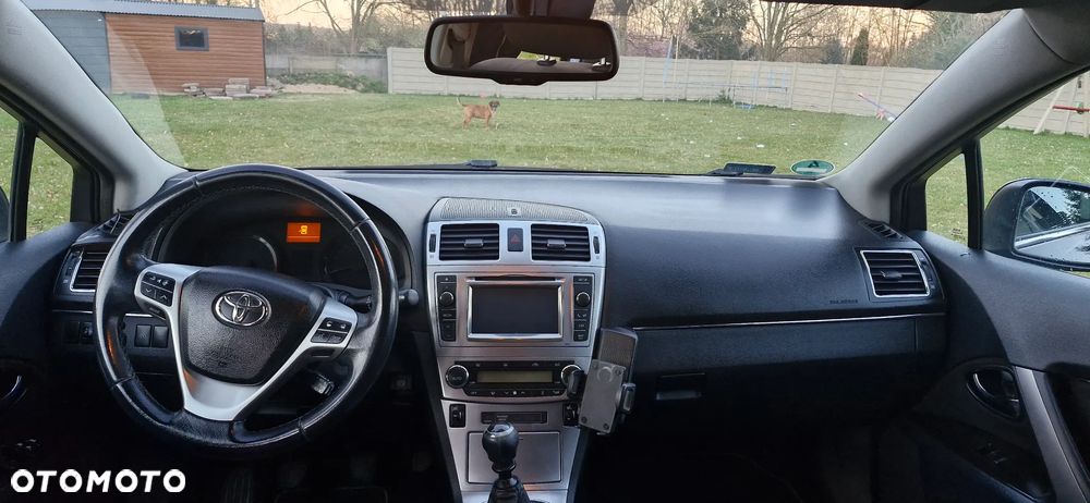 Toyota Avensis 2.0 D-4D Active - 5