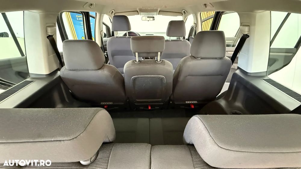 Volkswagen Touran 1.9TDI Trendline - 17