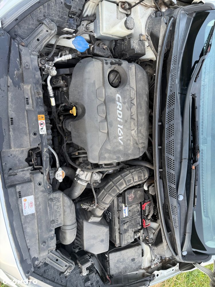 Kia Ceed - 10