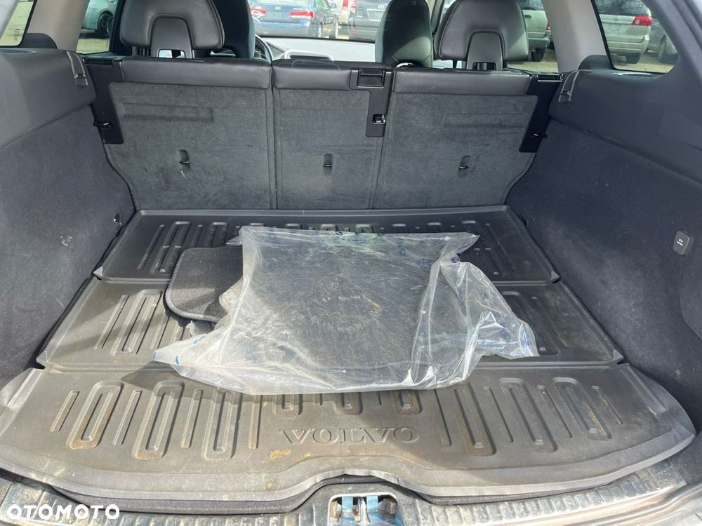 Volvo XC 60 - 11