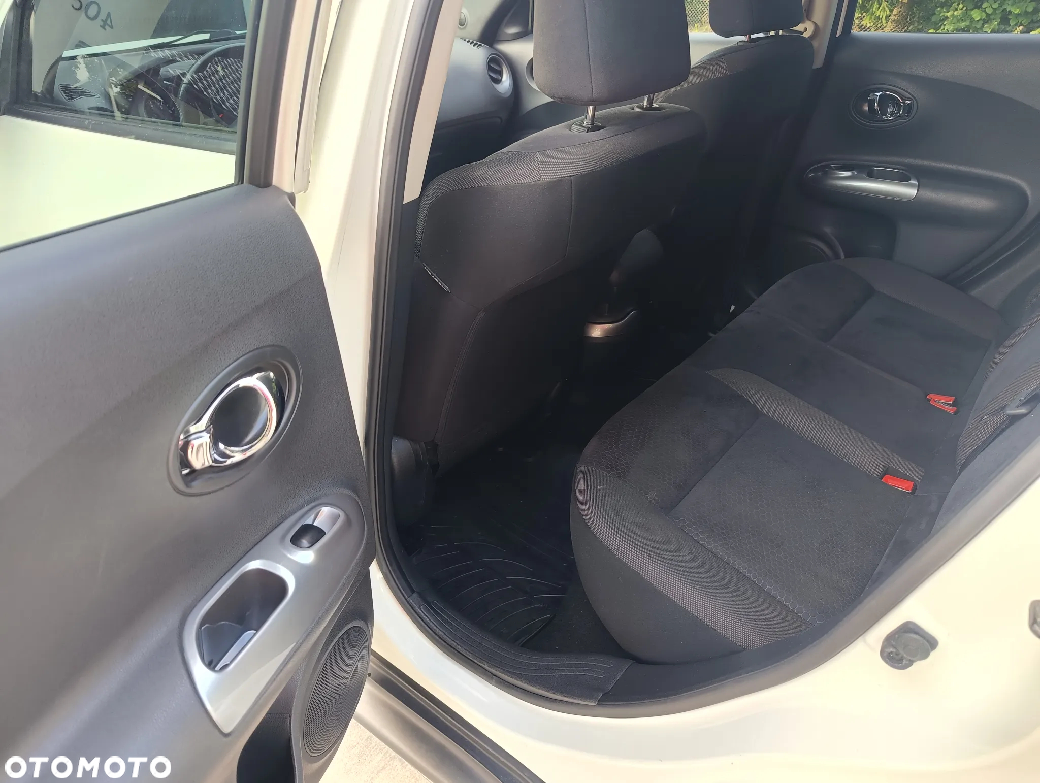 Nissan Juke 1.6 DIG-T Tekna - 14