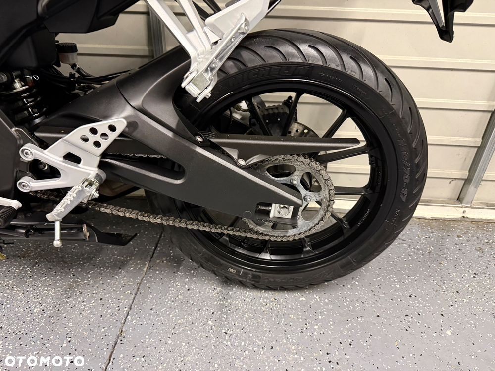 Yamaha R125 - 14