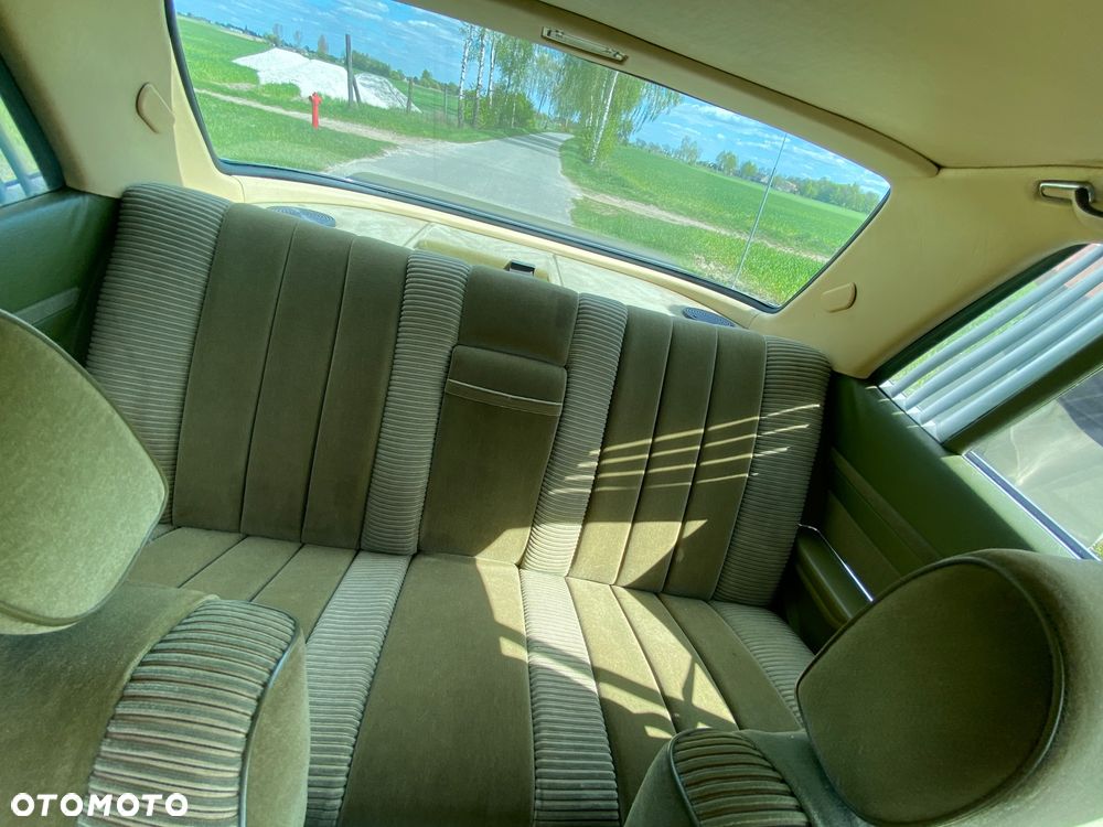 Mercedes-Benz SLC - 11