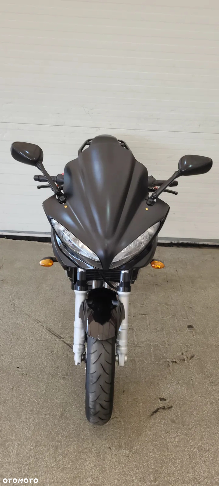 Yamaha FZ - 15