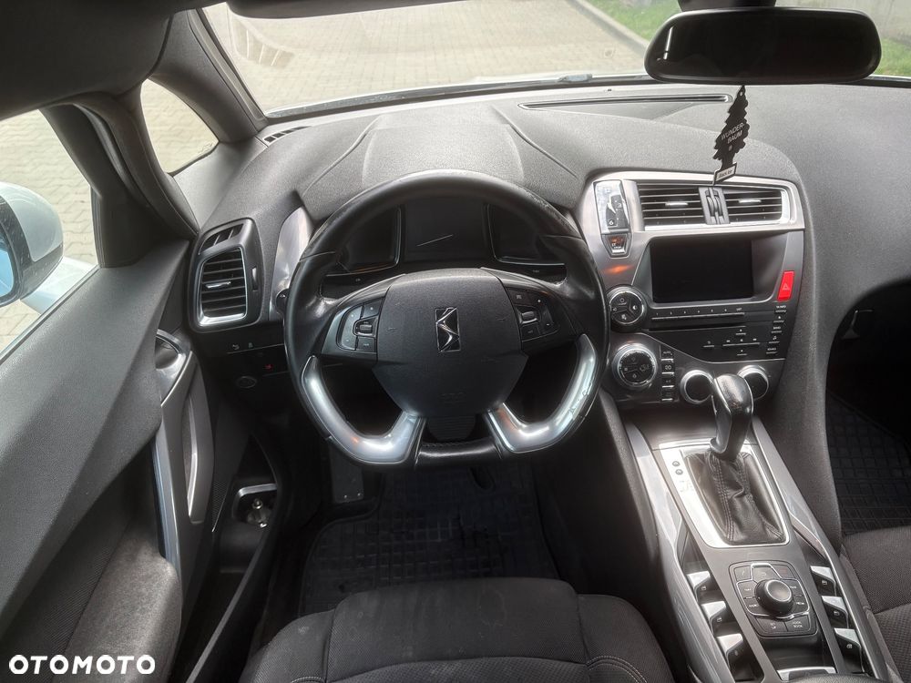 Citroën DS5 1.6 THP SoChic - 7