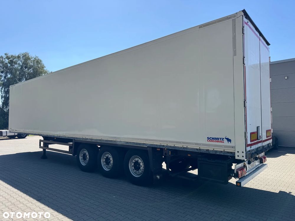Schmitz Cargobull Izoterma , Doppelstock, oś podnoszona, 332.000 km!! - 9