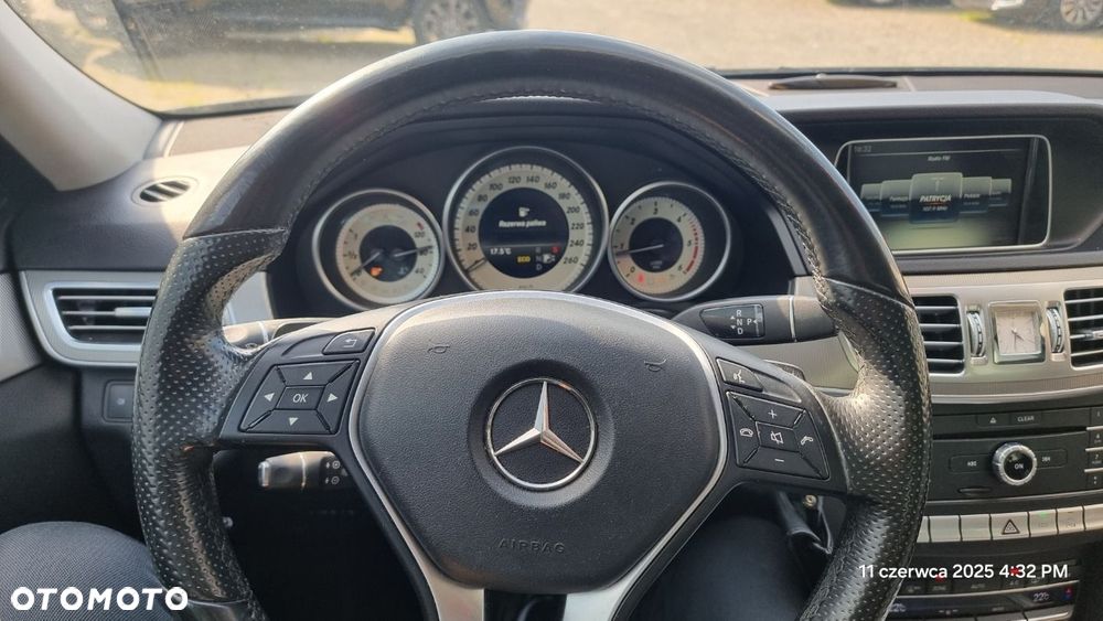 Mercedes-Benz Klasa E - 25