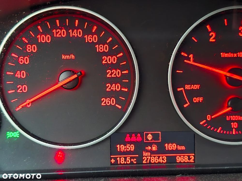 BMW Seria 3 320d - 4