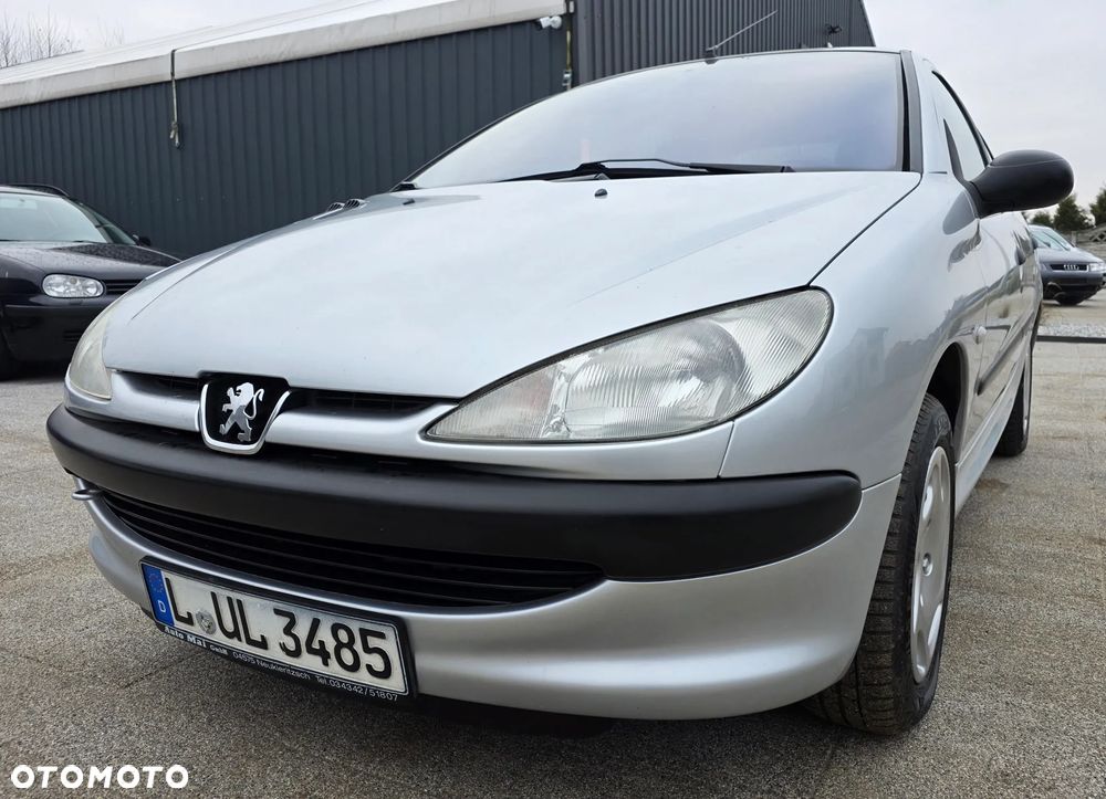 Peugeot 206 75 Grand Filou - 2