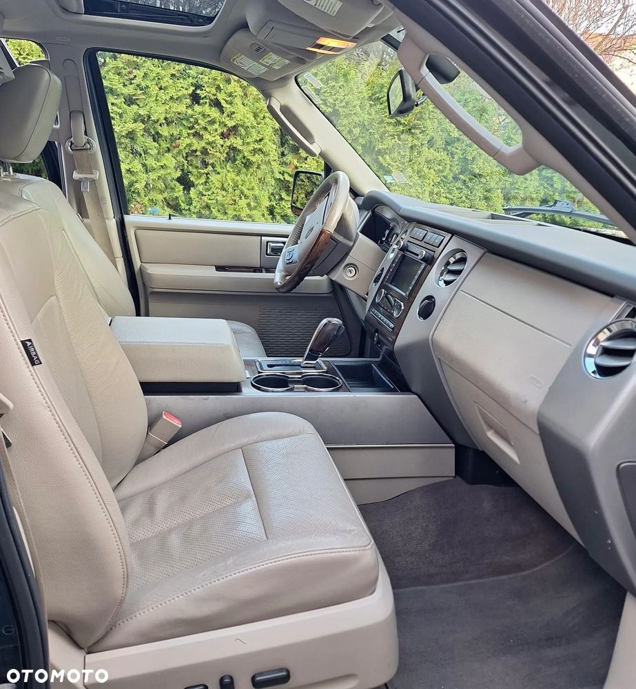 Ford Expedition - 13