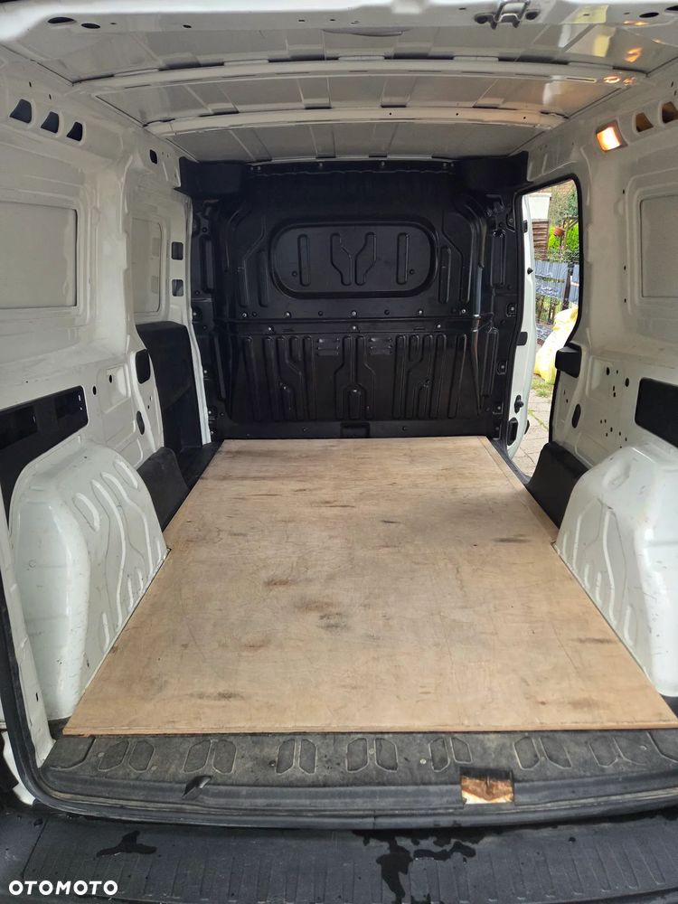 Fiat Doblo MAXI - 16