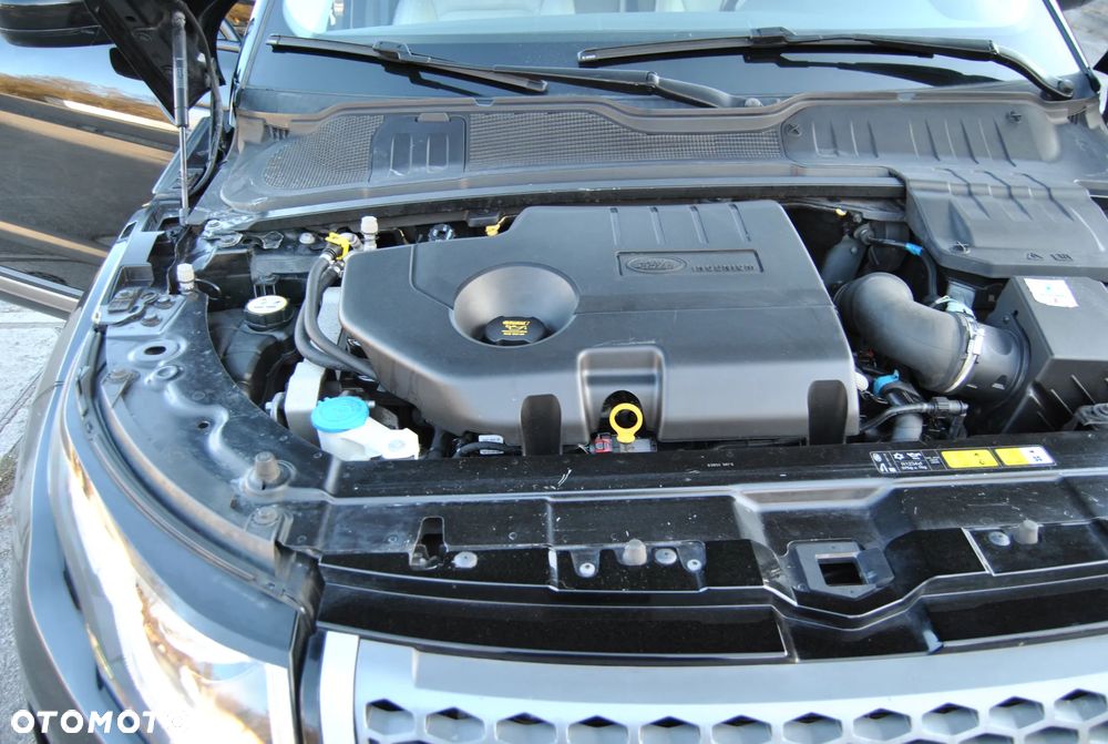 Land Rover Range Rover Evoque D150 R-Dynamic SE - 31