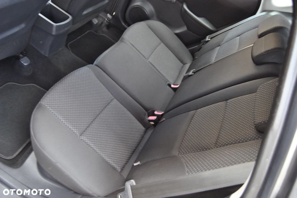 Hyundai i30 1.4 Classic + EU5 - 25