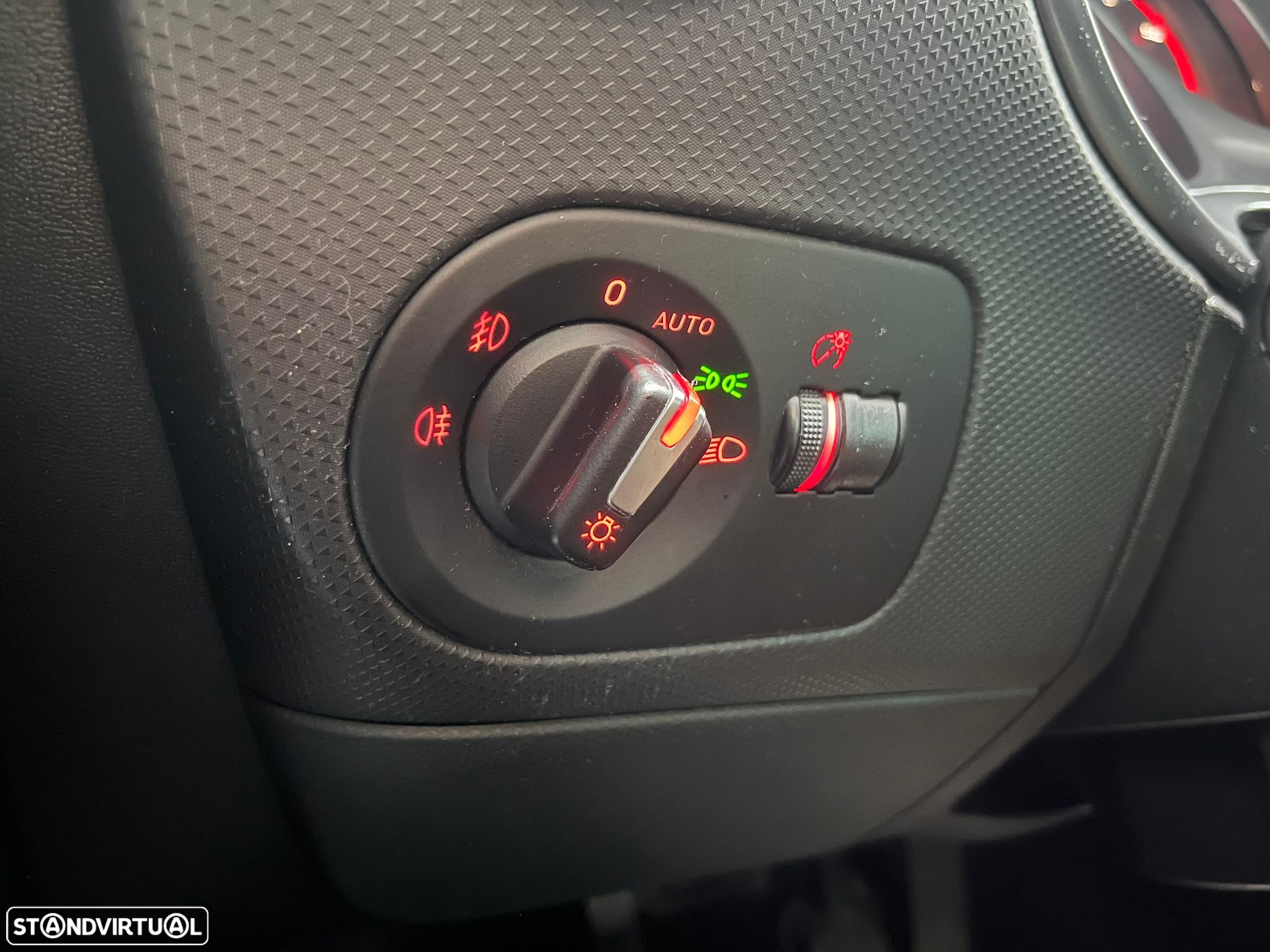 SEAT Leon 1.6 TDI Ecomotive Copa Plus - 18