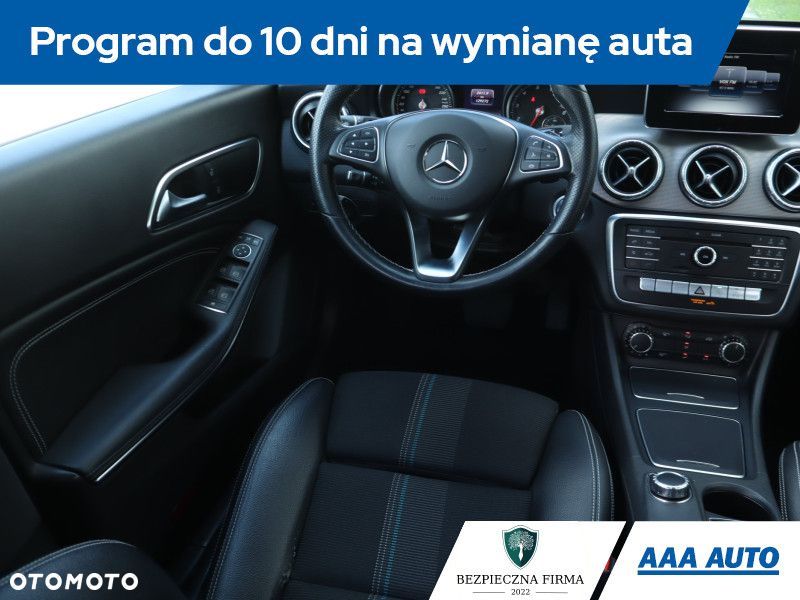 Mercedes-Benz CLA - 9