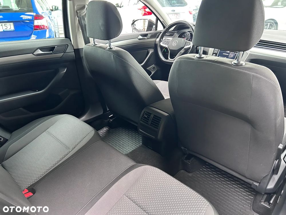 Volkswagen Passat 1.5 TSI EVO Essence - 16