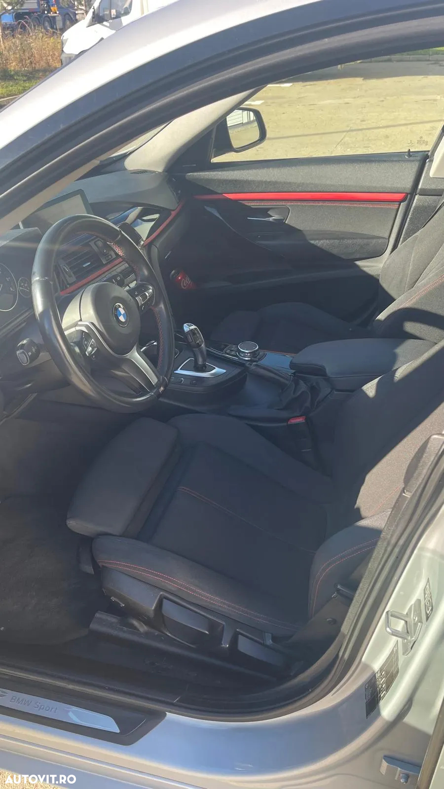 BMW Seria 3 318d GT Aut. Sport Line - 9