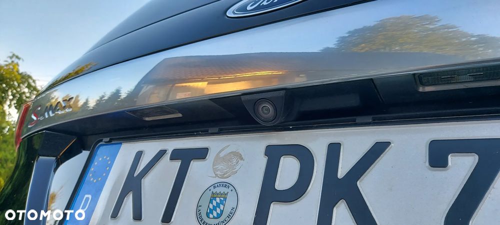 Ford S-Max - 14