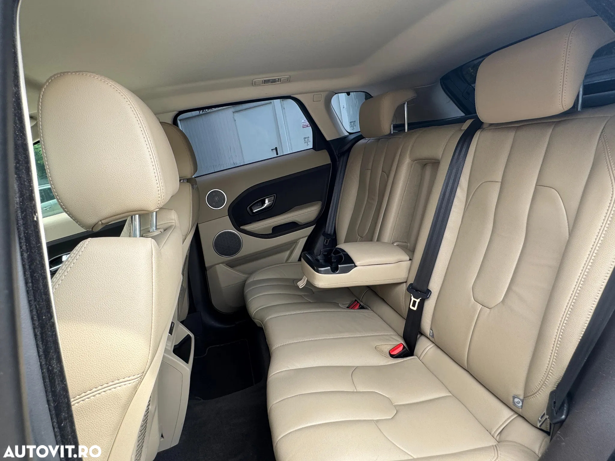 Land Rover Range Rover Evoque - 9