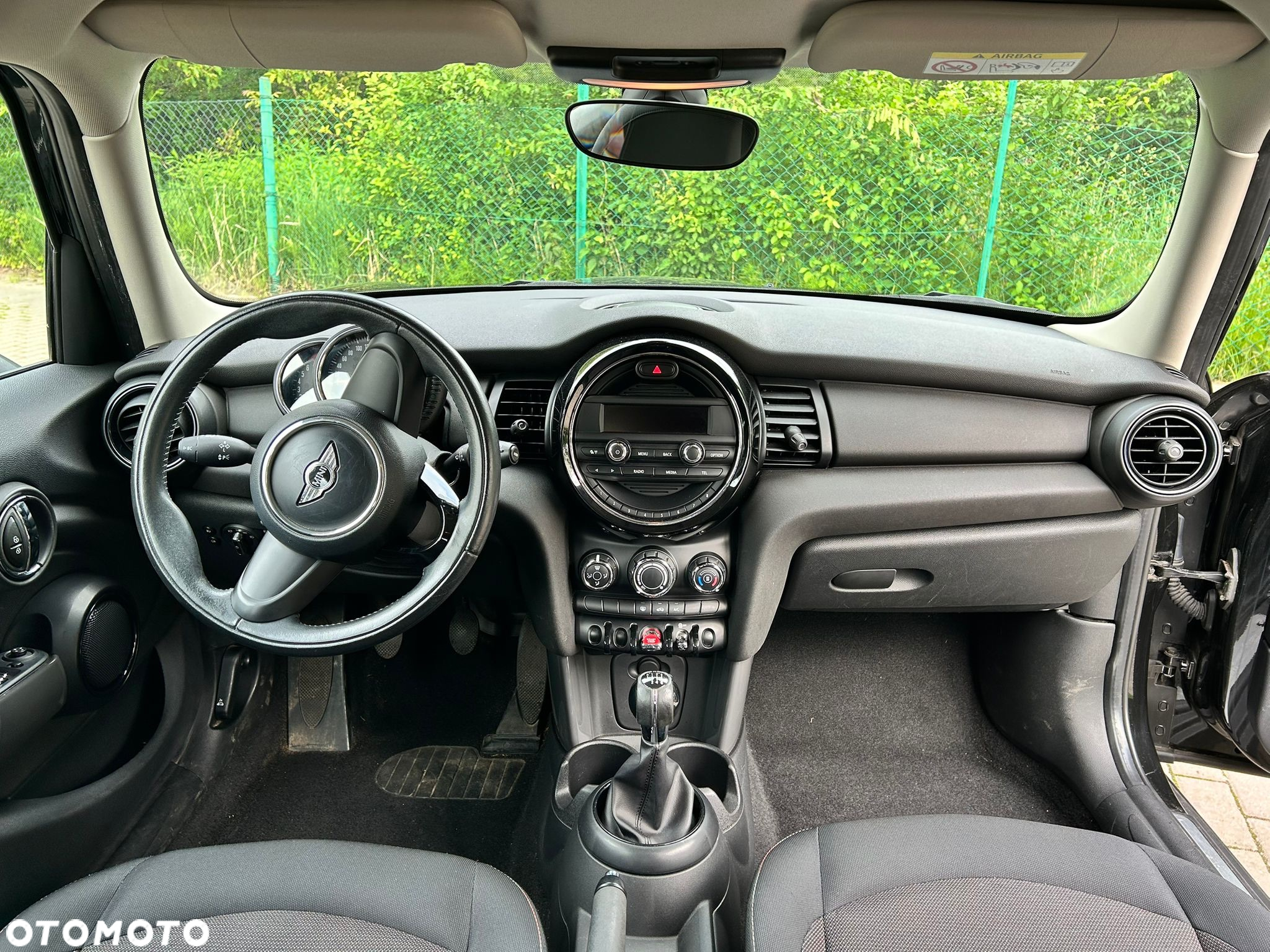 MINI ONE Standard - 11