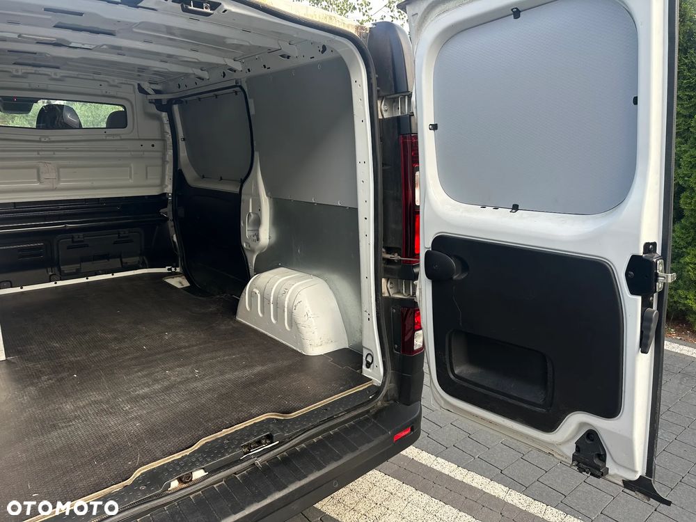 Renault Trafic 2.0 Dci 130KM Lift - 15