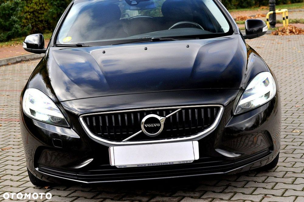 Volvo V40 D2 Drive-E Momentum - 31
