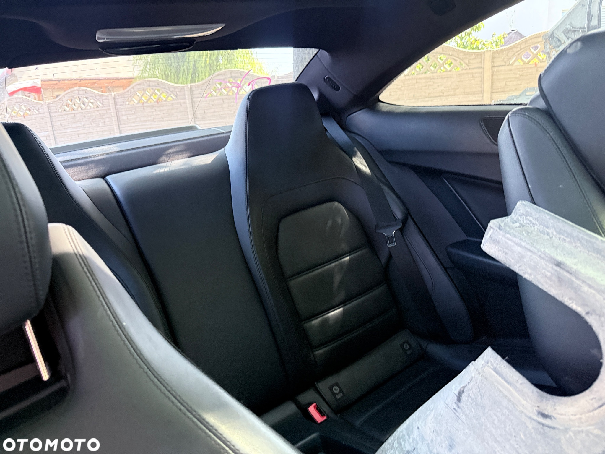Mercedes-Benz Klasa C 63 AMG Coupe AMG SPEEDSHIFT MCT AMG Performance Package Edition 1 - 16