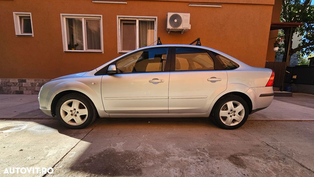Ford Focus - 6