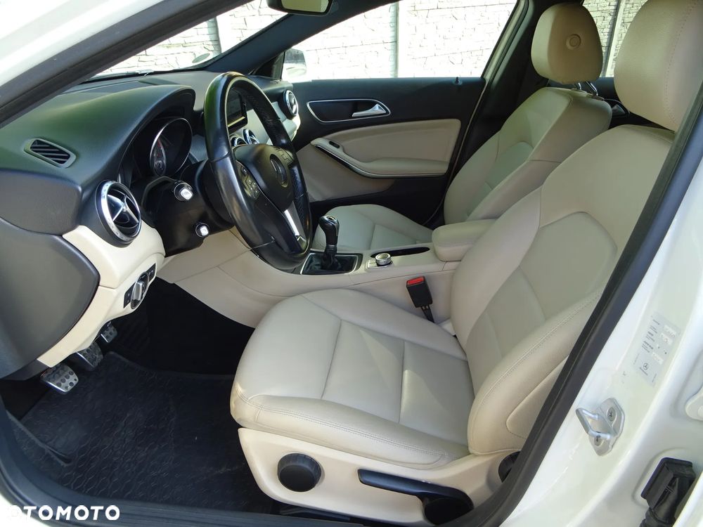 Mercedes-Benz GLA 180 (CDI) d - 17