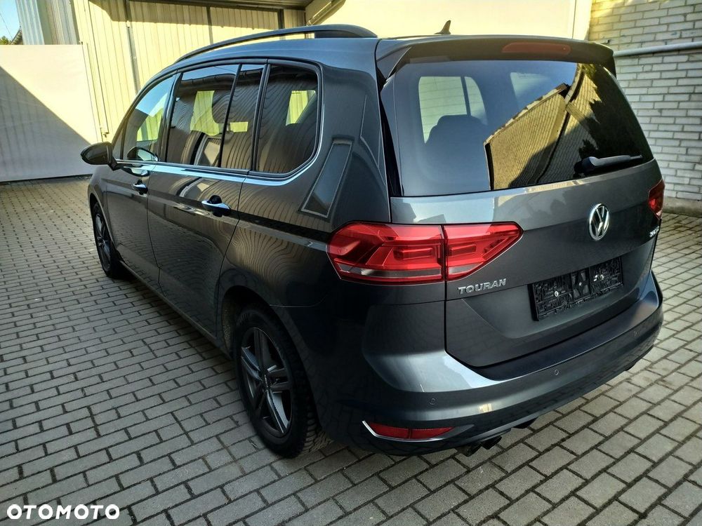 Volkswagen Touran 2.0 TDI BMT Comfortline Plus DSG - 5