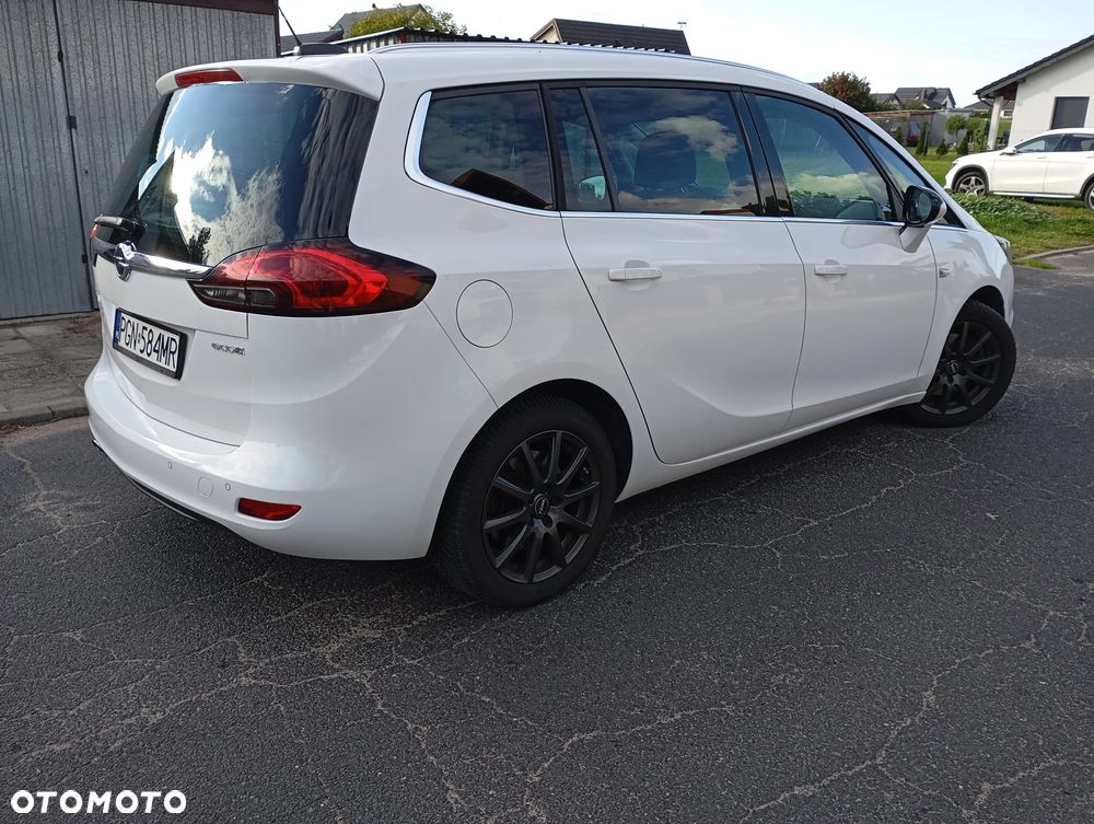 Opel Zafira 2.0 D (CDTI ecoFLEX) Start/Stop Innovation - 4