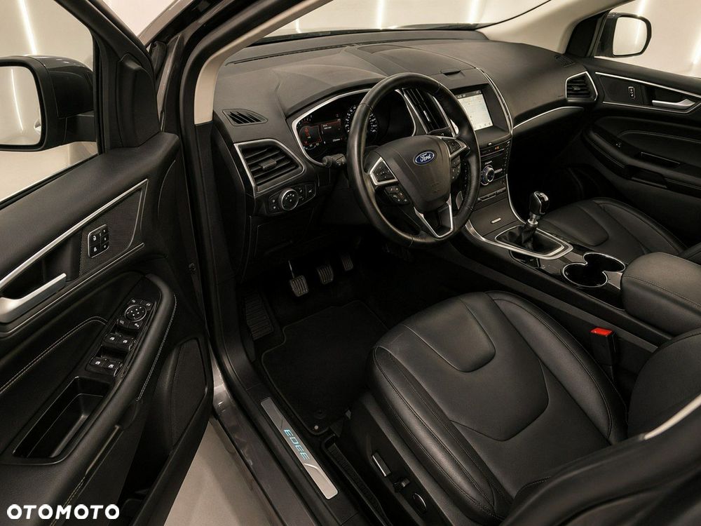 Ford Edge - 13