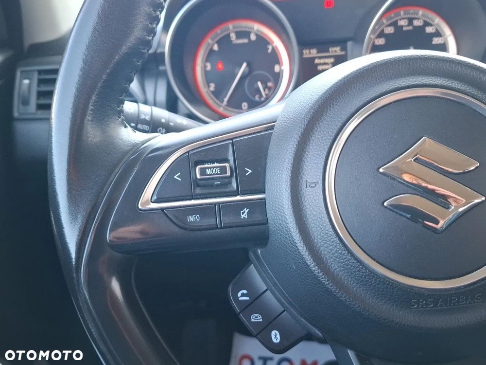 Suzuki Swift 1.2 Dualjet SHVS Premium CVT - 20