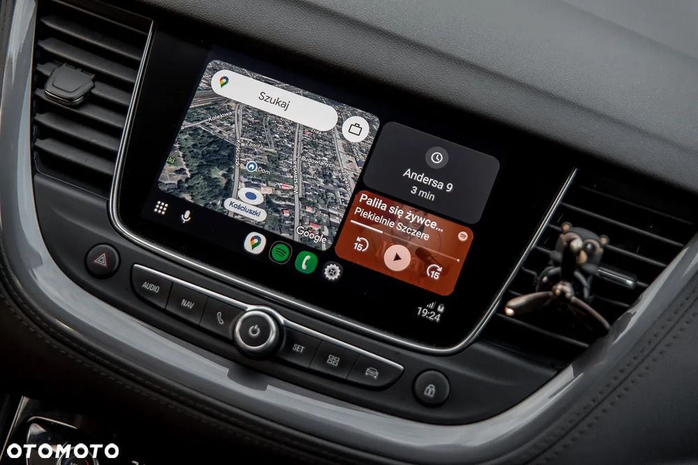 Opel Grandland X 1.2 Start/Stop Business Elegance - 32