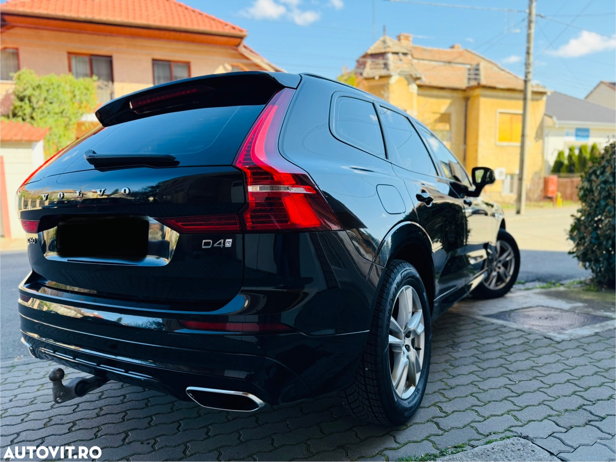 Volvo XC 60 D4 AWD R-Design - 16
