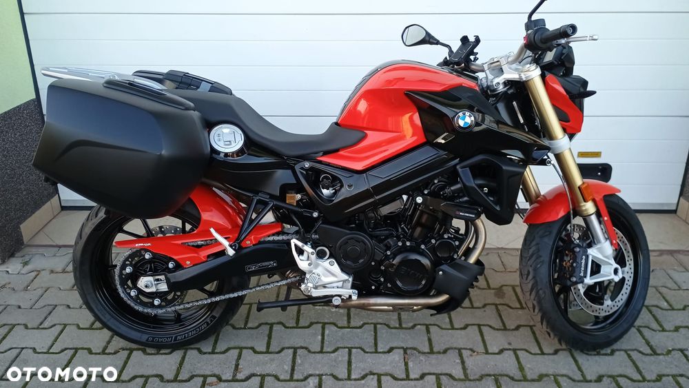 BMW F - 24