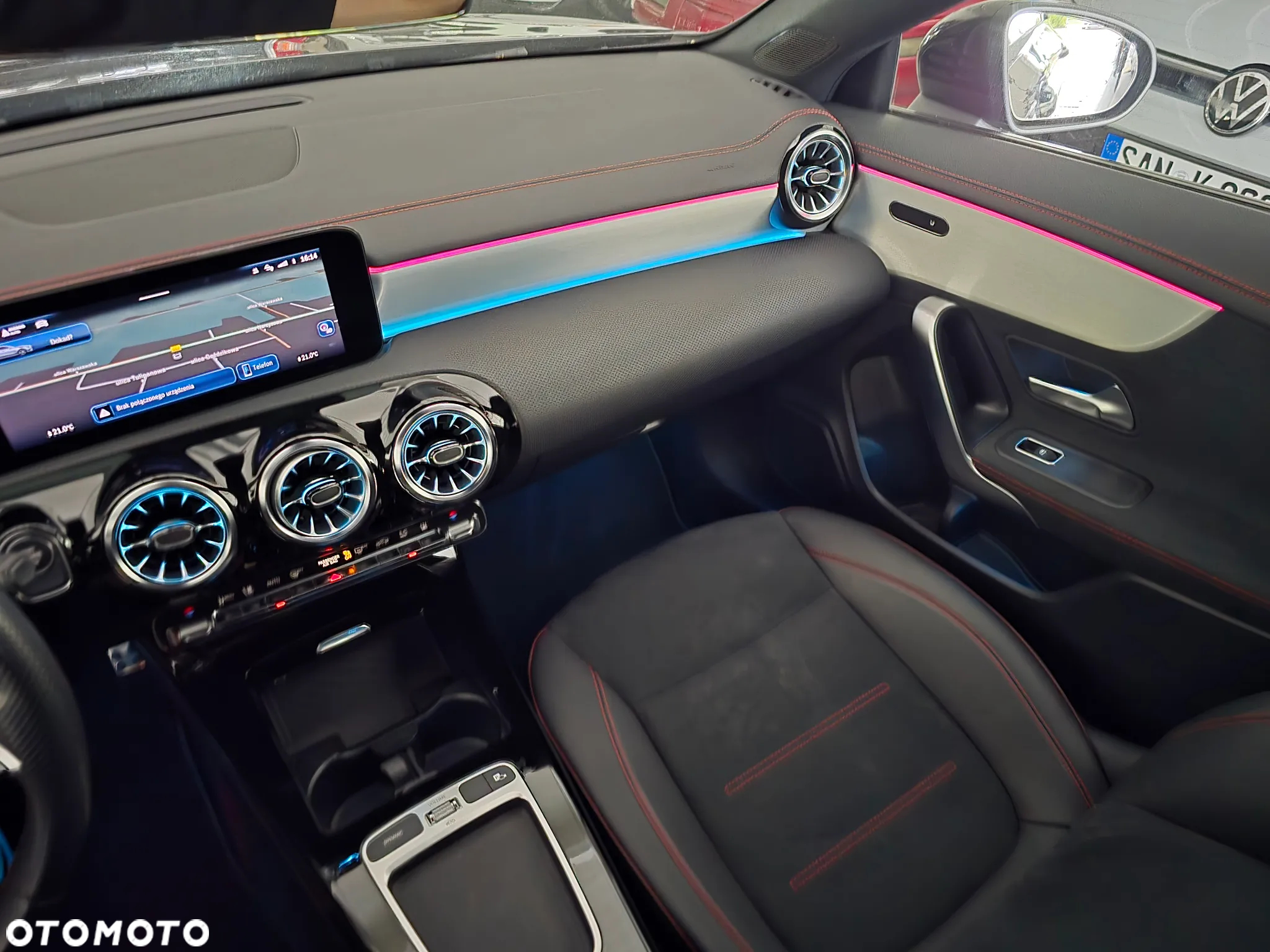 Mercedes-Benz CLA 250 e 8G-DCT AMG Line Advanced Plus - 35