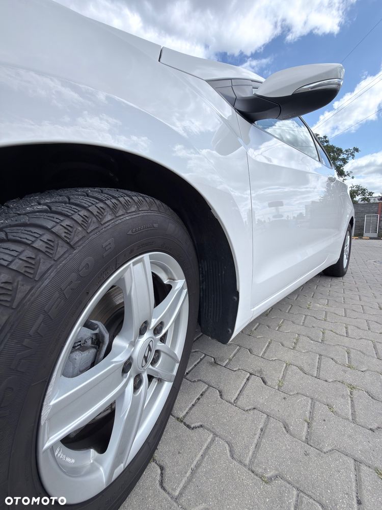 Hyundai i30 1.6 CRDi Premium - 10