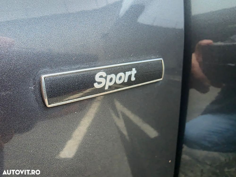 BMW Seria 1 120d Aut. Sport Line - 29