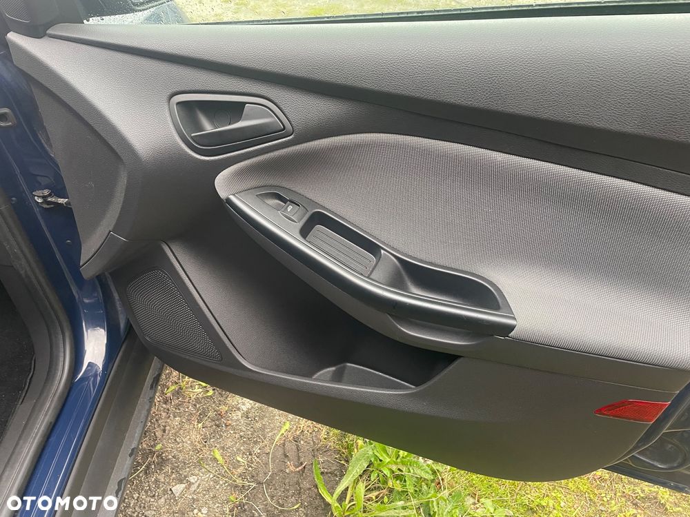 Ford Focus 1.0 EcoBoost 99g Start-Stopp-System Business Edition - 17