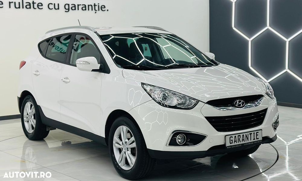 Hyundai ix35 1.7 CRDI 2WD blue Finale Gold - 2