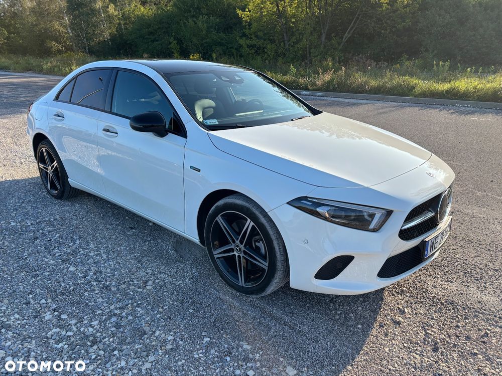Mercedes-Benz A-Class 2020 photo 5