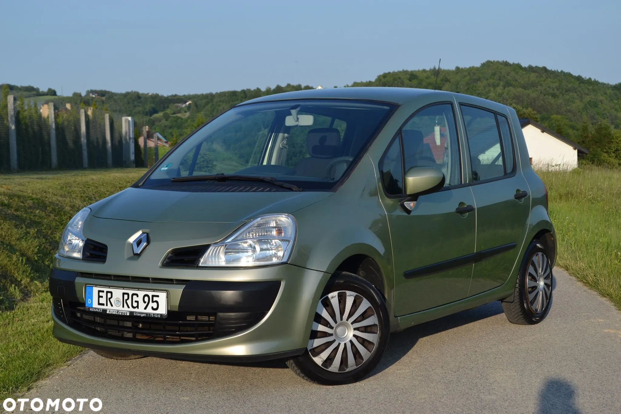 Renault Modus Grand 1.2 16V Dynamique - 1