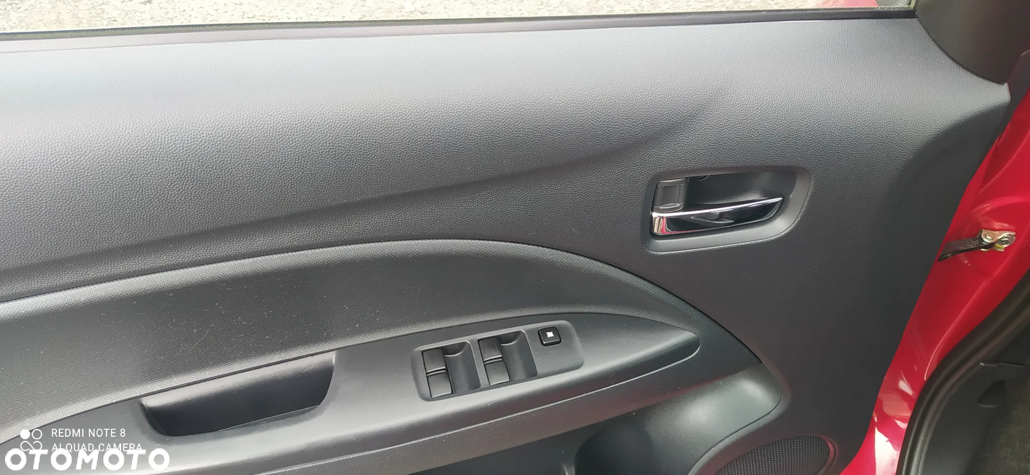 Mitsubishi Space Star 1.2 AS&G Intense CVT - 14