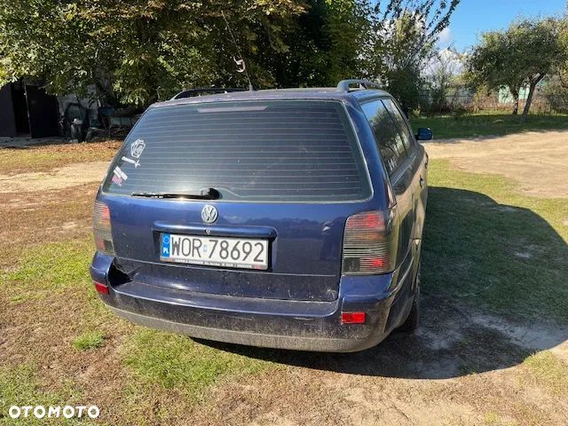 Volkswagen Passat - 2