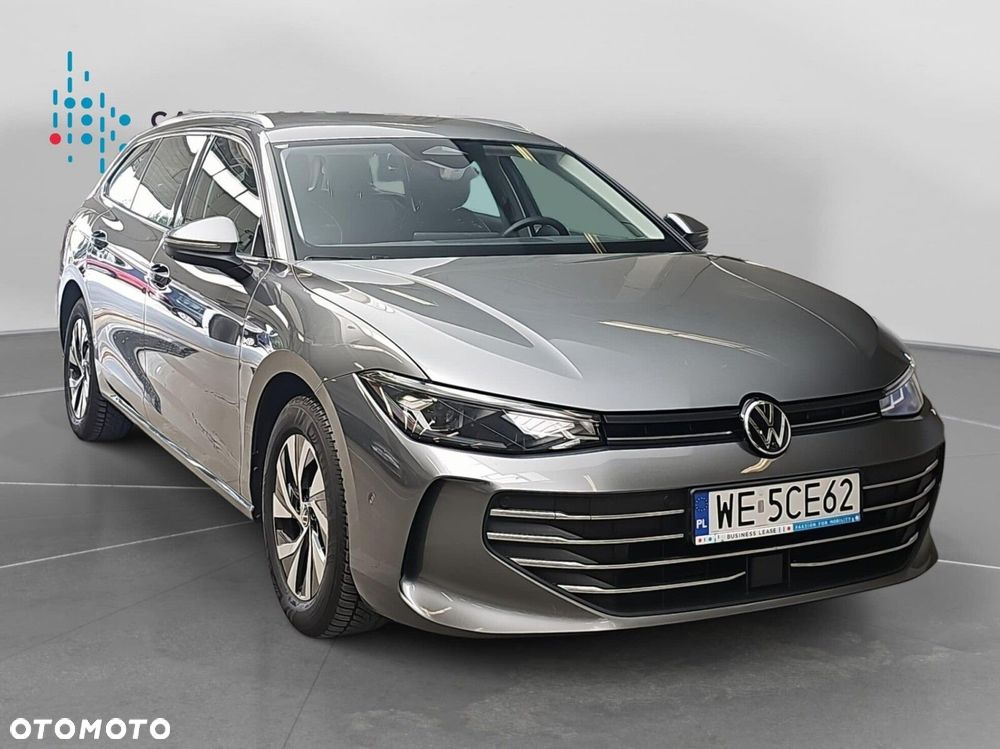 Volkswagen Passat - 5