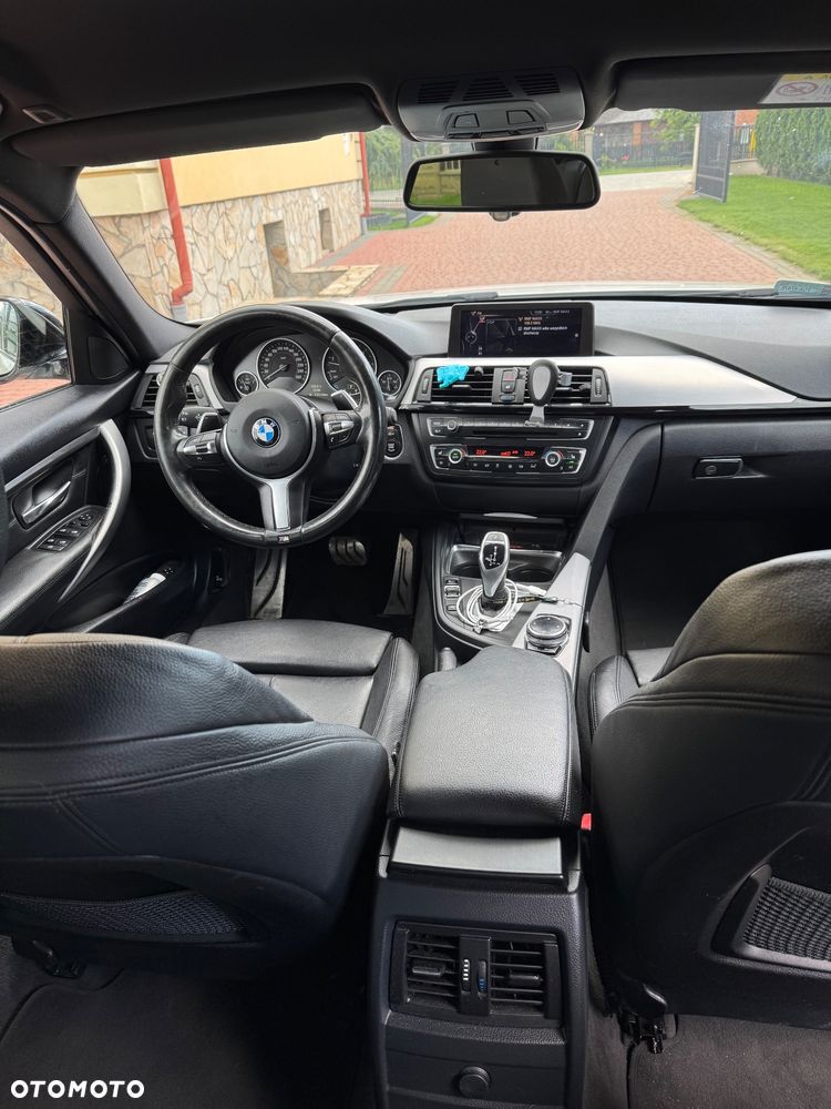 BMW Seria 3 335d xDrive M Sport - 17